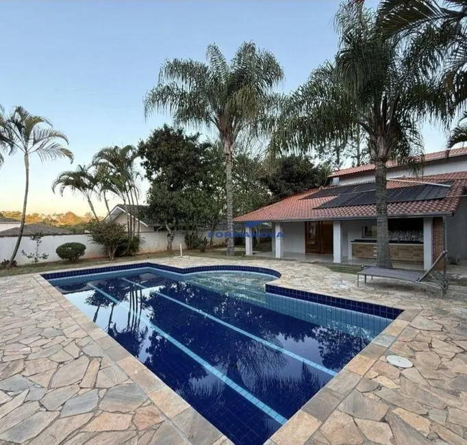 Foto 1 de Casa de Condomínio com 3 quartos à venda e para alugar, 750m2 em Jardim do Golf I, Jandira - SP