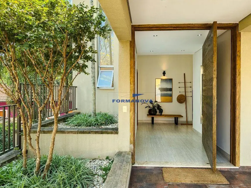 Foto 2 de Casa de Condomínio com 4 quartos à venda, 645m2 em Chácara Moinho Velho, Carapicuiba - SP