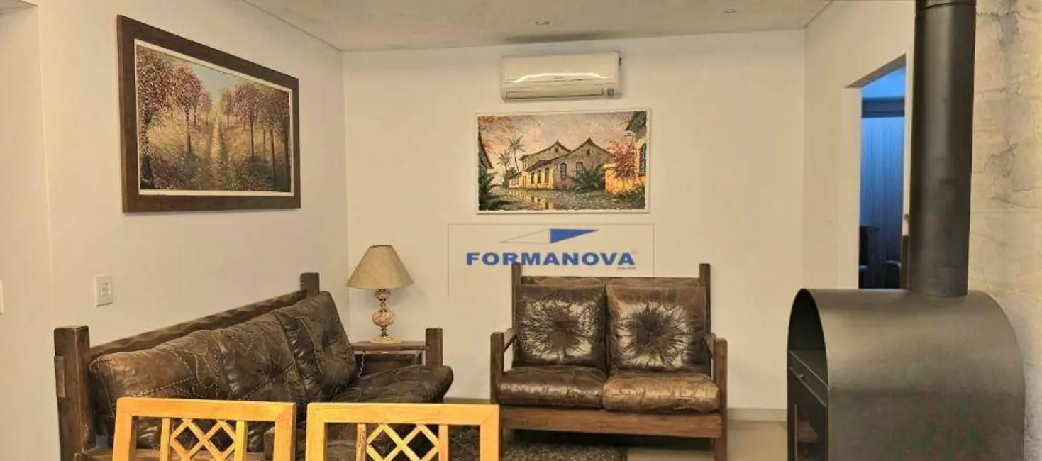 Casa de Condomínio com 3 quartos para alugar, 156m2 em Parque Rincão, Cotia - SP - imagem 8 Foto 8 de Casa de Condomínio com 3 quartos para alugar, 156m2 em Parque Rincão, Cotia - SP