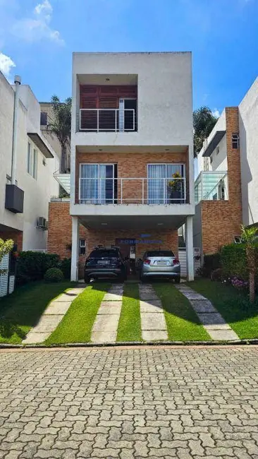 Foto 2 de Casa de Condomínio com 3 quartos à venda, 350m2 em Granja Viana II, Cotia - SP