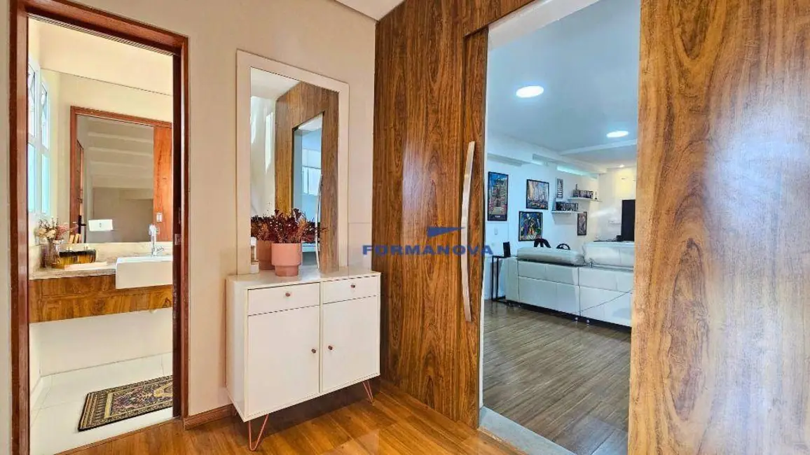 Foto 5 de Casa de Condomínio com 3 quartos à venda, 350m2 em Granja Viana II, Cotia - SP