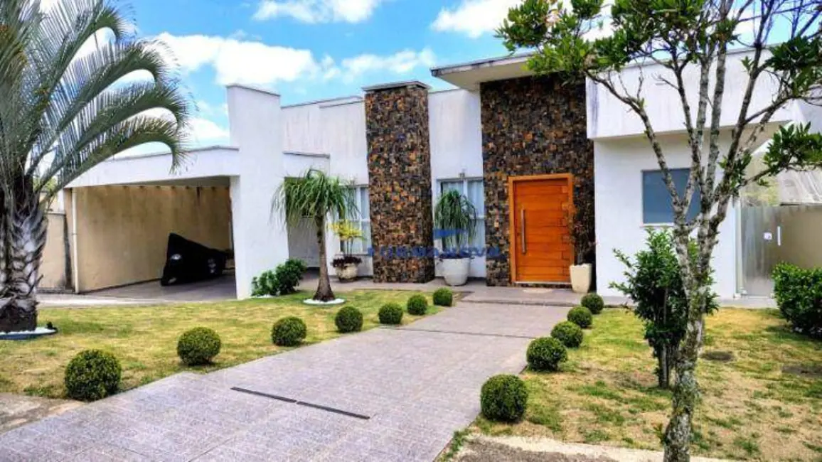 Foto 1 de Casa de Condomínio com 3 quartos à venda, 530m2 em Jardim Caiapiá, Cotia - SP