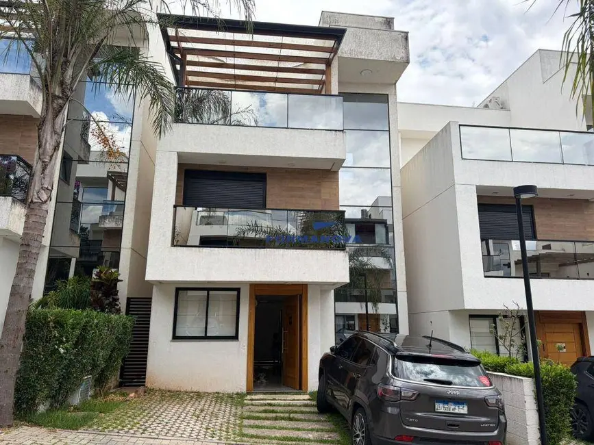 Foto 1 de Casa de Condomínio com 3 quartos à venda e para alugar, 150m2 em Parque Rincão, Cotia - SP