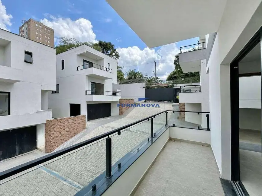 Foto 8 de Casa de Condomínio com 3 quartos à venda, 1465m2 em Chácara do Refúgio, Carapicuiba - SP