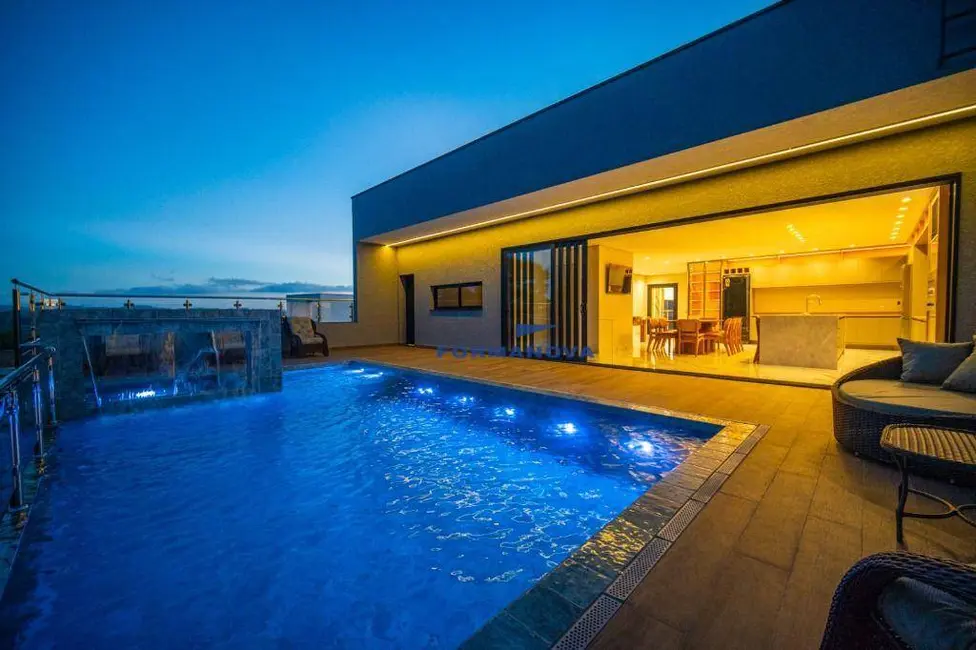 Foto 3 de Casa de Condomínio com 4 quartos à venda, 531m2 em Chácara dos Lagos, Carapicuiba - SP