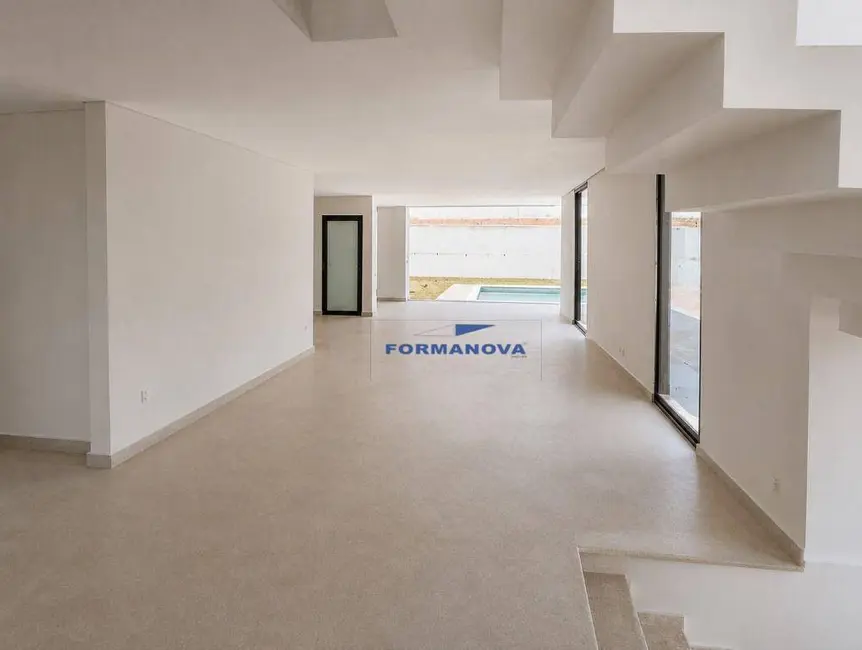 Foto 5 de Casa de Condomínio com 4 quartos à venda, 756m2 em Jardim do Golf I, Jandira - SP