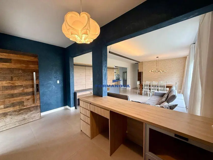 Foto 5 de Casa de Condomínio com 4 quartos à venda, 1002m2 em Jardim Ipês, Cotia - SP