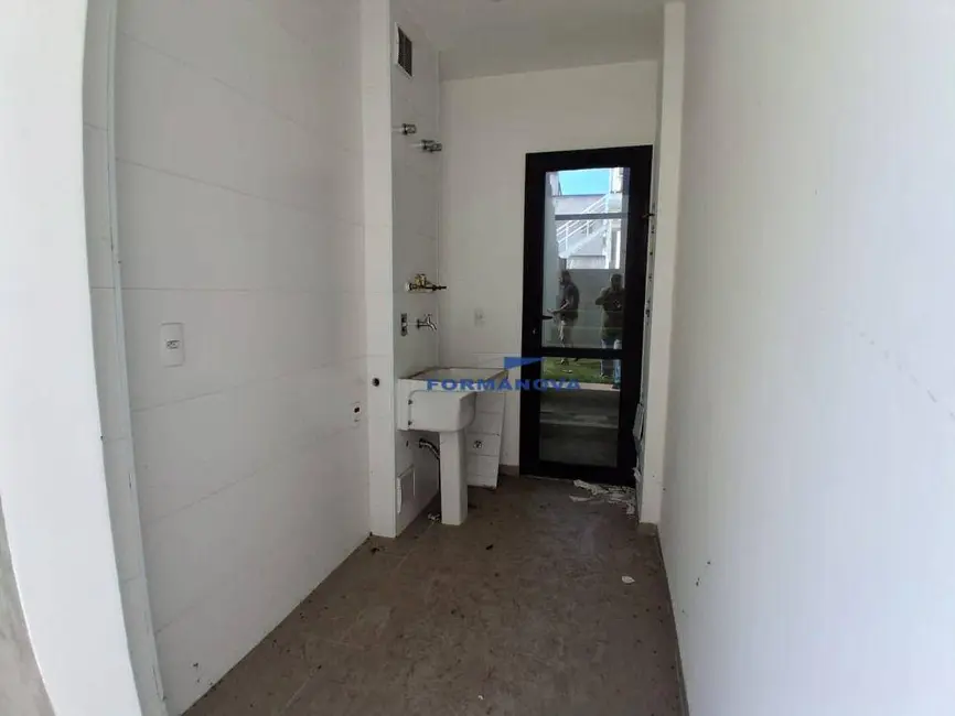 Foto 9 de Casa de Condomínio com 3 quartos à venda, 190m2 em Parque Rincão, Cotia - SP