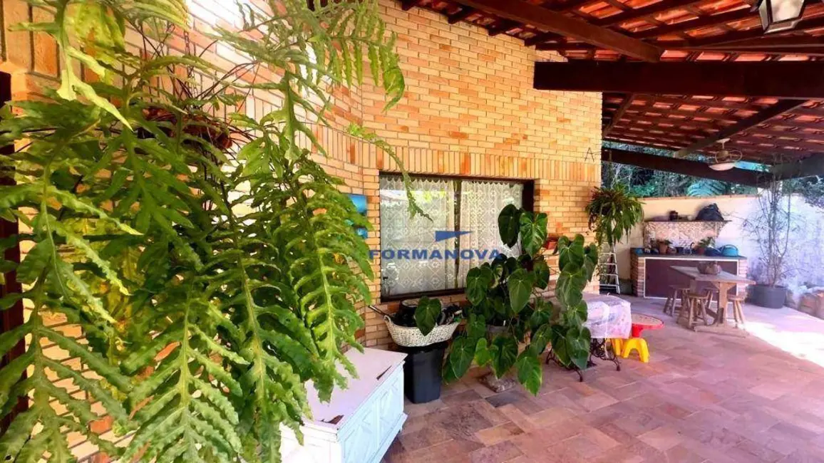 Foto 6 de Casa de Condomínio com 1 quarto à venda e para alugar, 504m2 em Jardim do Golf I, Jandira - SP