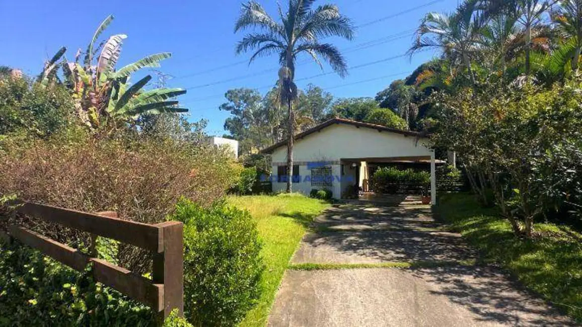 Foto 2 de Casa de Condomínio com 1 quarto à venda e para alugar, 504m2 em Jardim do Golf I, Jandira - SP