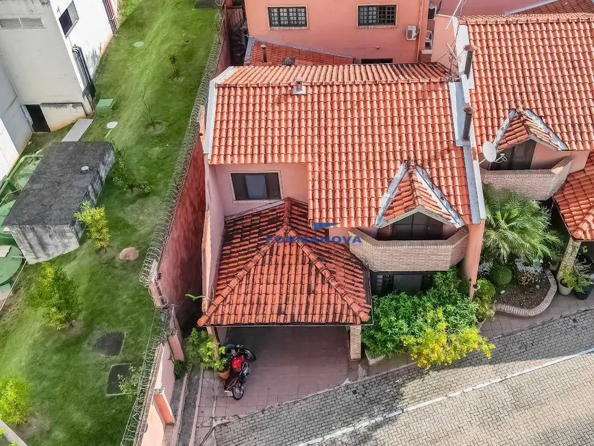 Foto 4 de Casa de Condomínio com 3 quartos à venda, 231m2 em Granja Viana, Cotia - SP