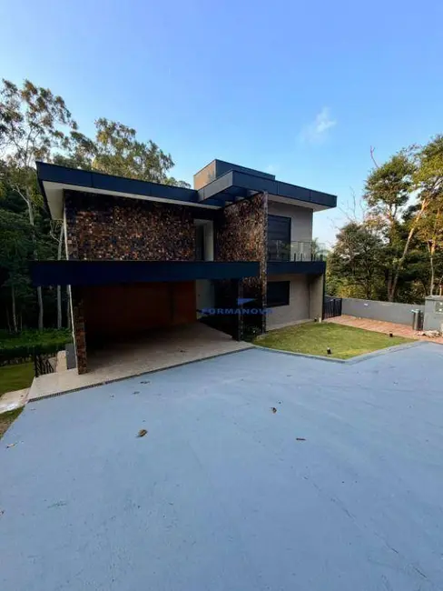 Foto 1 de Casa de Condomínio com 3 quartos à venda, 1300m2 em Jardim São João, Jandira - SP