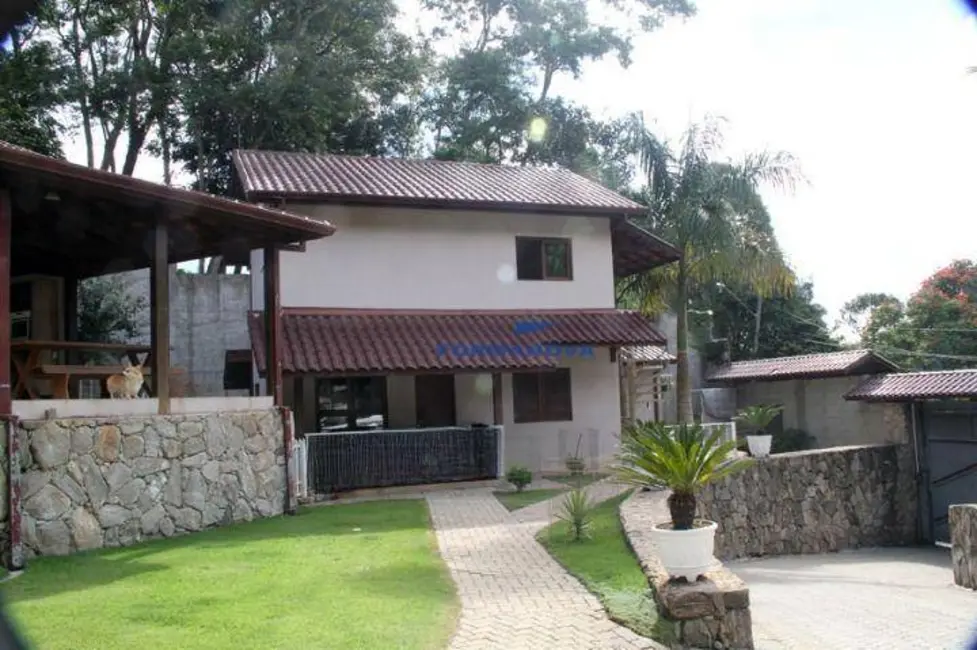 Foto 2 de Chácara com 2 quartos à venda, 3050m2 em Chácaras São Cristóvão, Embu Das Artes - SP