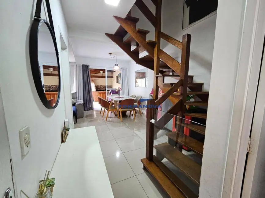 Foto 5 de Casa de Condomínio com 3 quartos à venda, 152m2 em Parque Rincão, Cotia - SP