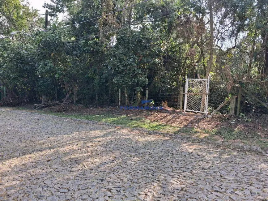 Foto 1 de Terreno / Lote à venda, 900m2 em Paisagem Renoir, Cotia - SP