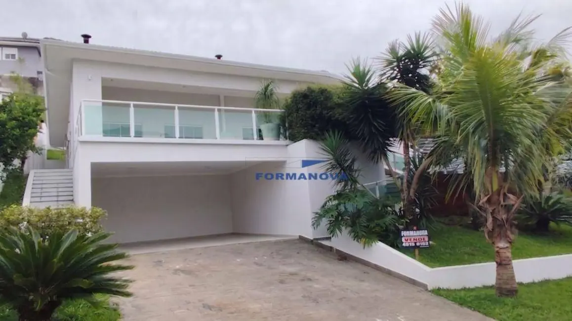 Casa de Condomínio com 3 quartos à venda, 502m2 em Cotia - SP - imagem 1 Foto 1 de Casa de Condomínio com 3 quartos à venda, 502m2 em Cotia - SP