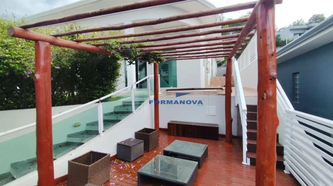 Casa de Condomínio com 3 quartos à venda, 502m2 em Cotia - SP - imagem 8 Foto 8 de Casa de Condomínio com 3 quartos à venda, 502m2 em Cotia - SP