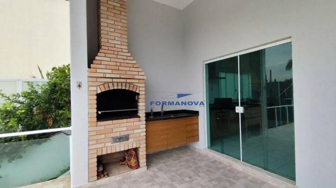 Casa de Condomínio com 3 quartos à venda, 502m2 em Cotia - SP - imagem 4 Foto 4 de Casa de Condomínio com 3 quartos à venda, 502m2 em Cotia - SP