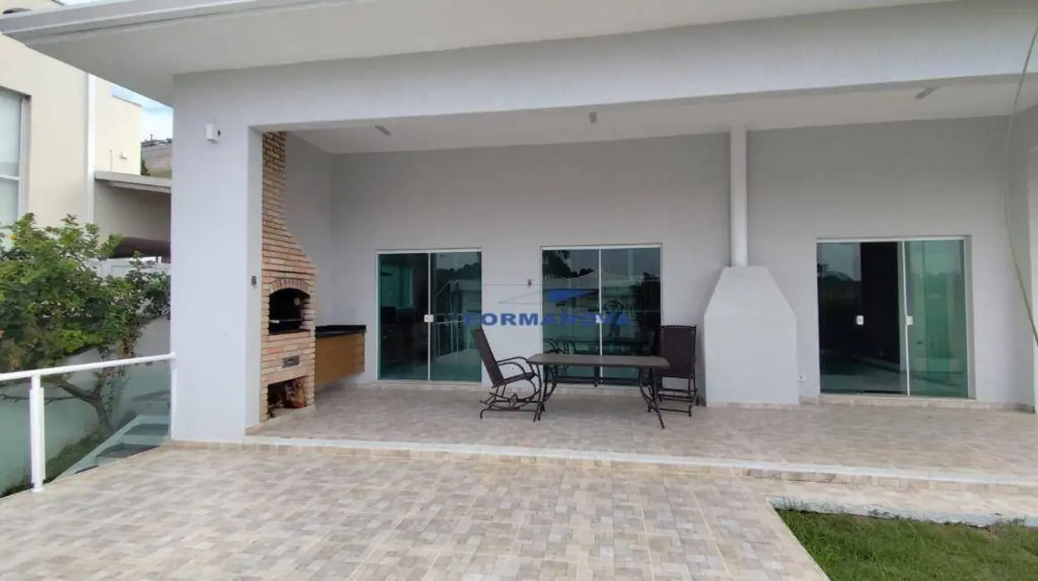 Casa de Condomínio com 3 quartos à venda, 502m2 em Cotia - SP - imagem 5 Foto 5 de Casa de Condomínio com 3 quartos à venda, 502m2 em Cotia - SP
