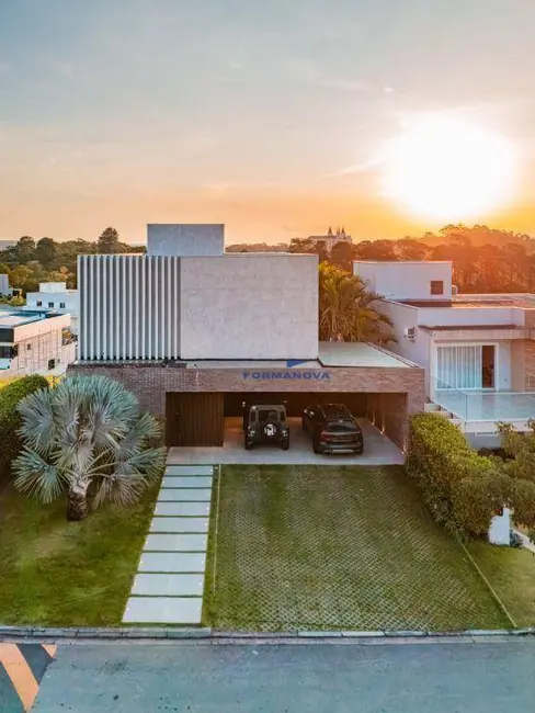 Foto 2 de Casa de Condomínio com 3 quartos à venda, 500m2 em Chácara Ondas Verdes, Cotia - SP