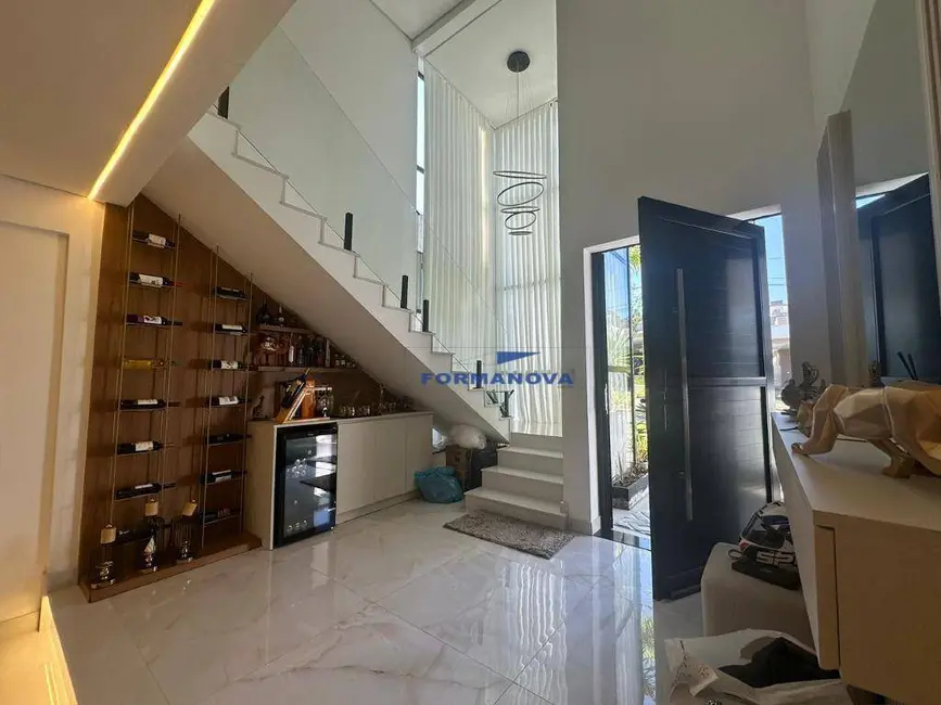 Foto 9 de Casa de Condomínio com 4 quartos à venda e para alugar, 410m2 em Parque Dom Henrique, Cotia - SP