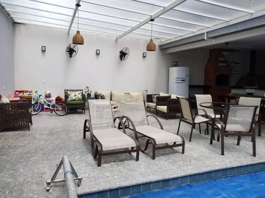 Foto 2 de Casa de Condomínio com 3 quartos à venda, 402m2 em Transurb, Itapevi - SP