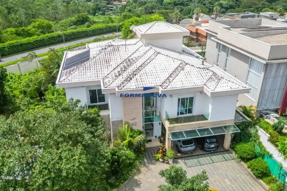 Foto 3 de Casa de Condomínio com 3 quartos à venda, 698m2 em Jardim do Golf I, Jandira - SP