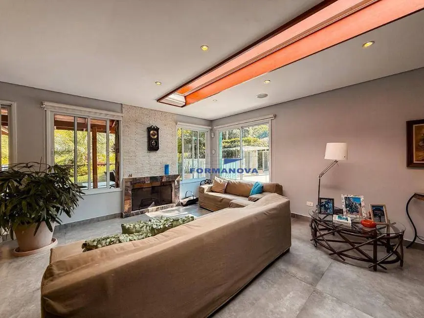 Foto 7 de Casa de Condomínio com 3 quartos à venda, 1000m2 em Algarve, Cotia - SP