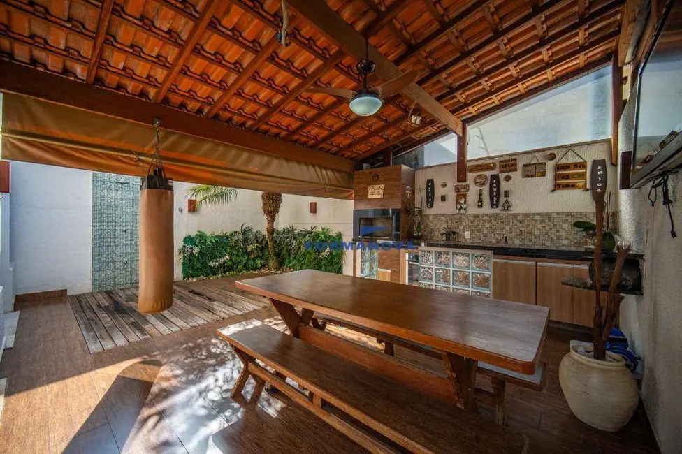 Foto 5 de Casa de Condomínio com 3 quartos à venda, 126m2 em Chácara Quiriri, Carapicuiba - SP