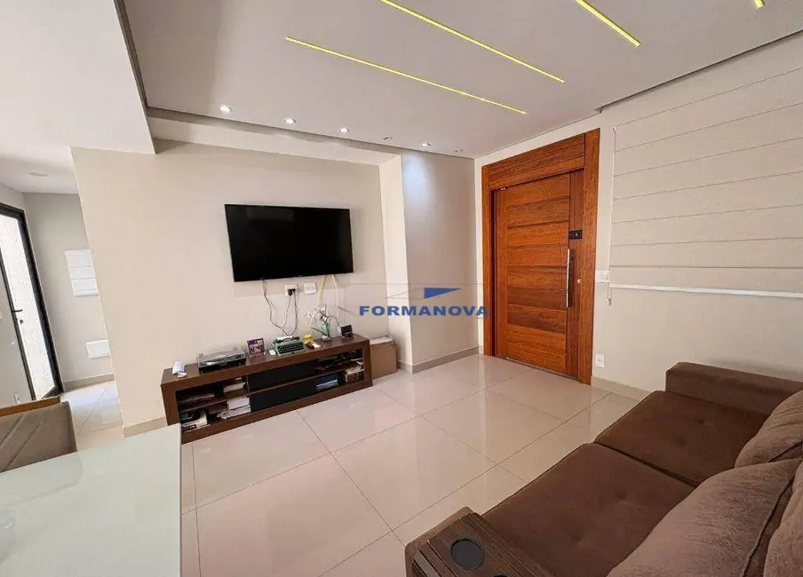Foto 4 de Casa de Condomínio com 3 quartos à venda e para alugar, 168m2 em Parque Rincão, Cotia - SP