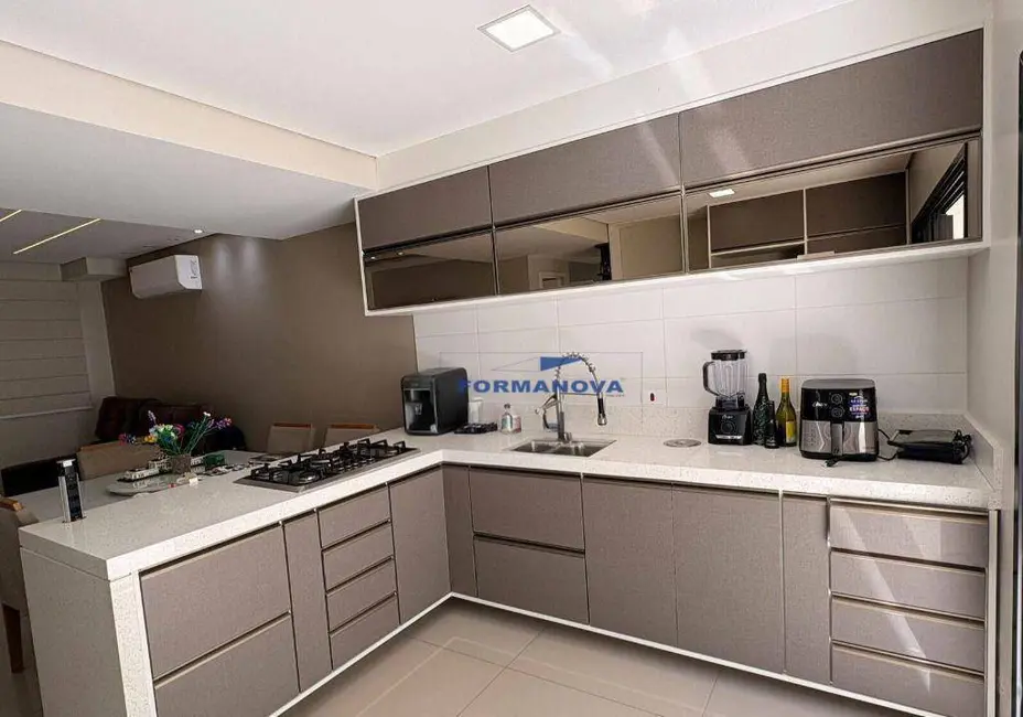 Foto 5 de Casa de Condomínio com 3 quartos à venda e para alugar, 168m2 em Parque Rincão, Cotia - SP