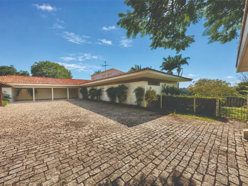 Casa de Condomínio com 4 quartos à venda, 2352m2 em Granja Viana, Cotia - SP - imagem 4 Foto 4 de Casa de Condomínio com 4 quartos à venda, 2352m2 em Granja Viana, Cotia - SP