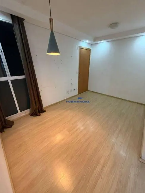 Foto 3 de Apartamento com 2 quartos à venda, 39m2 em Jardim Caiapiá, Cotia - SP