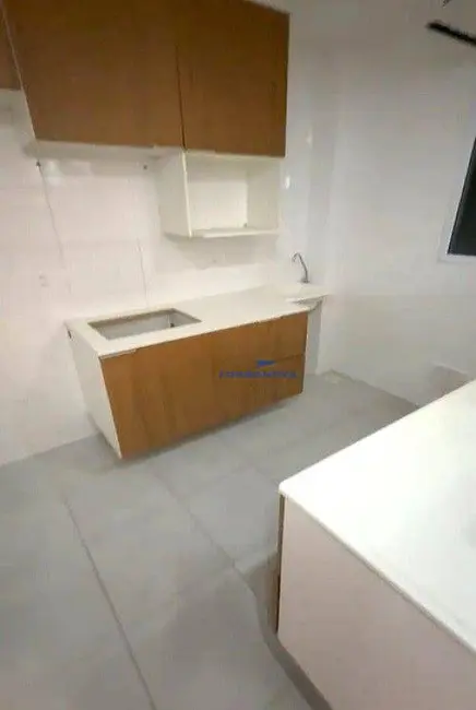 Foto 5 de Apartamento com 2 quartos à venda, 39m2 em Jardim Caiapiá, Cotia - SP