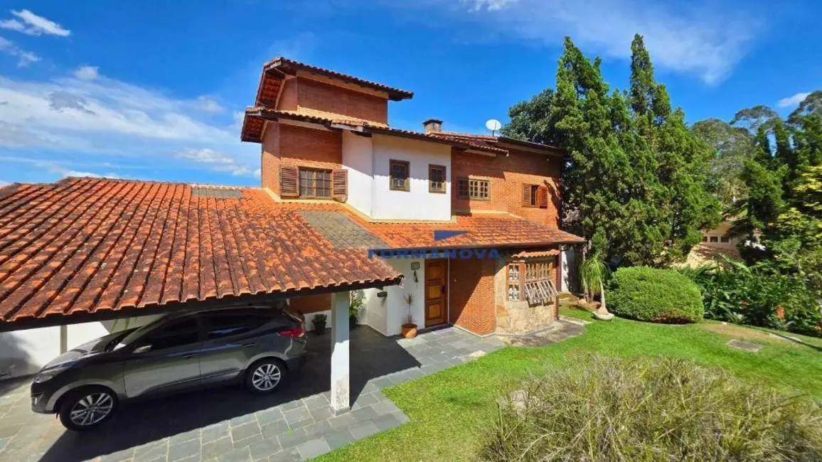Foto 2 de Casa de Condomínio com 5 quartos à venda, 1500m2 em Algarve, Cotia - SP