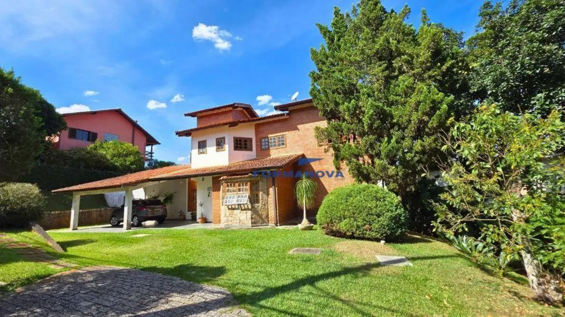 Foto 3 de Casa de Condomínio com 5 quartos à venda, 1500m2 em Algarve, Cotia - SP