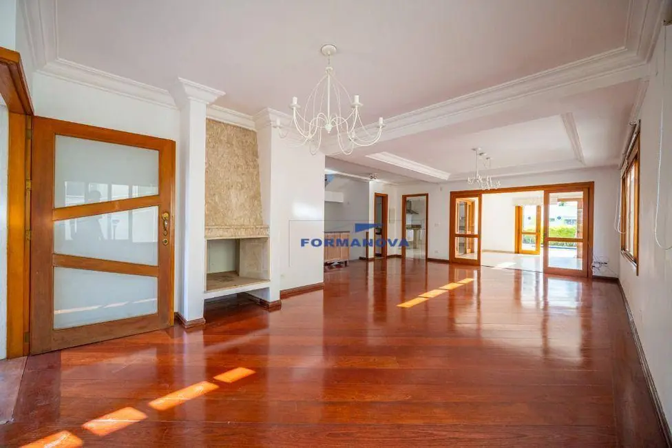 Casa de Condomínio com 5 quartos à venda, 518m2 em São Paulo II, Cotia - SP - imagem 7 Foto 7 de Casa de Condomínio com 5 quartos à venda, 518m2 em São Paulo II, Cotia - SP