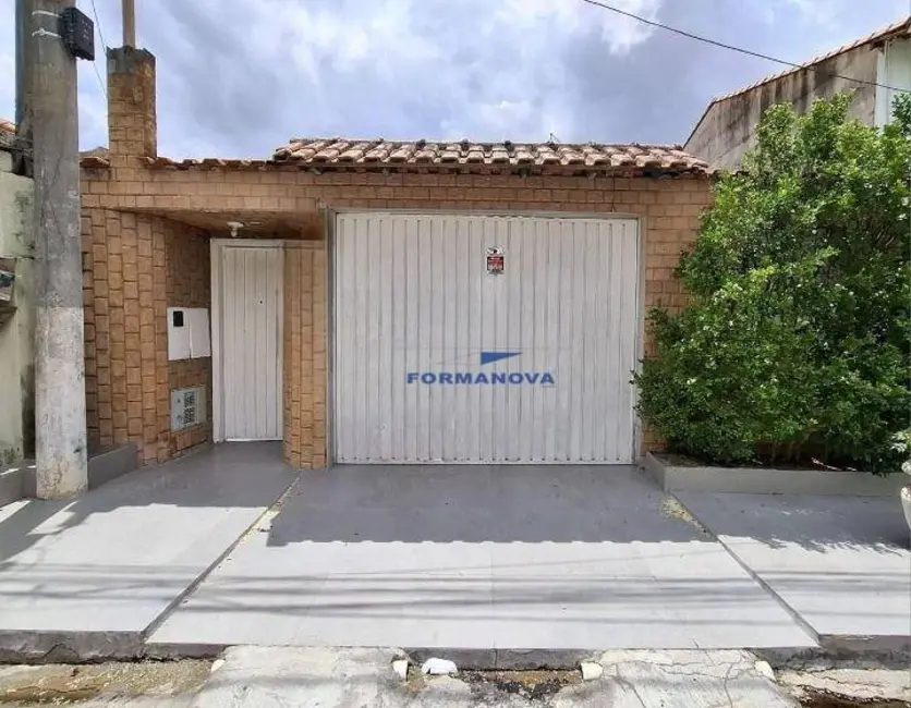 Foto 2 de Casa de Condomínio com 3 quartos à venda, 250m2 em Moinho Velho, Cotia - SP