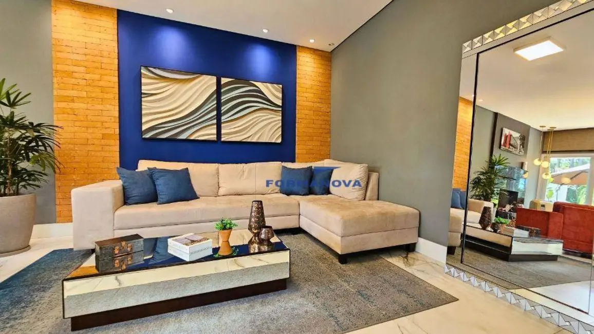 Casa de Condomínio com 3 quartos à venda, 353m2 em Granja Viana II, Cotia - SP - imagem 2 Foto 2 de Casa de Condomínio com 3 quartos à venda, 353m2 em Granja Viana II, Cotia - SP