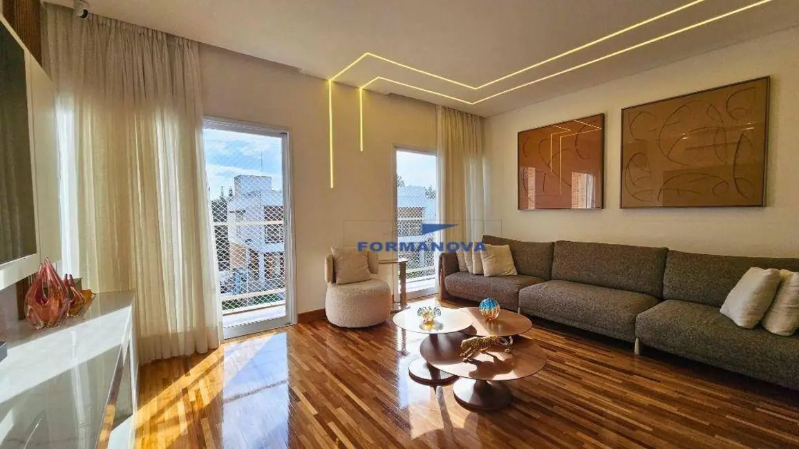 Foto 9 de Casa de Condomínio com 3 quartos à venda, 350m2 em Granja Viana II, Cotia - SP