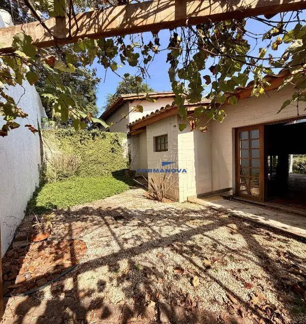 Foto 3 de Casa de Condomínio com 4 quartos à venda, 1000m2 em Jardim Ipês, Cotia - SP
