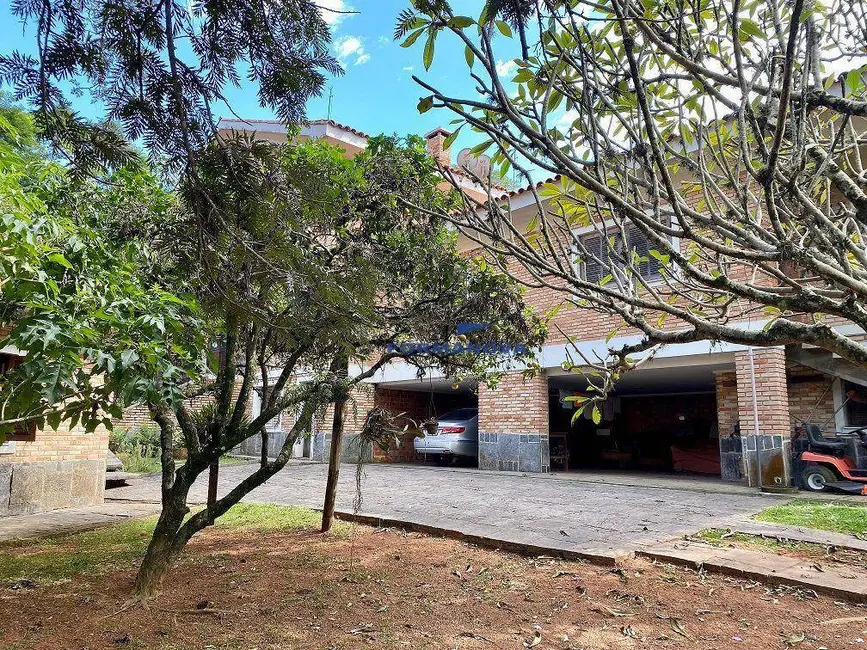 Foto 4 de Casa de Condomínio com 3 quartos à venda e para alugar, 1710m2 em Vila de São Fernando, Cotia - SP
