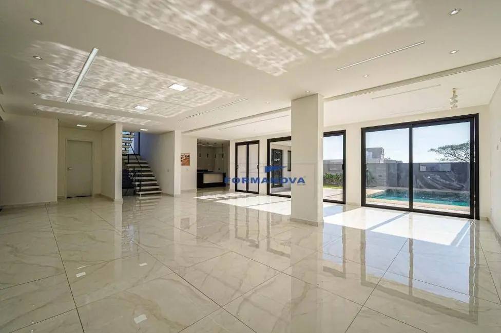 Casa de Condomínio com 4 quartos à venda, 526m2 em Chácara dos Lagos, Carapicuiba - SP - imagem 8 Foto 8 de Casa de Condomínio com 4 quartos à venda, 526m2 em Chácara dos Lagos, Carapicuiba - SP