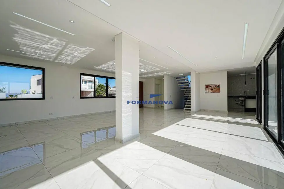 Casa de Condomínio com 4 quartos à venda, 526m2 em Chácara dos Lagos, Carapicuiba - SP - imagem 9 Foto 9 de Casa de Condomínio com 4 quartos à venda, 526m2 em Chácara dos Lagos, Carapicuiba - SP