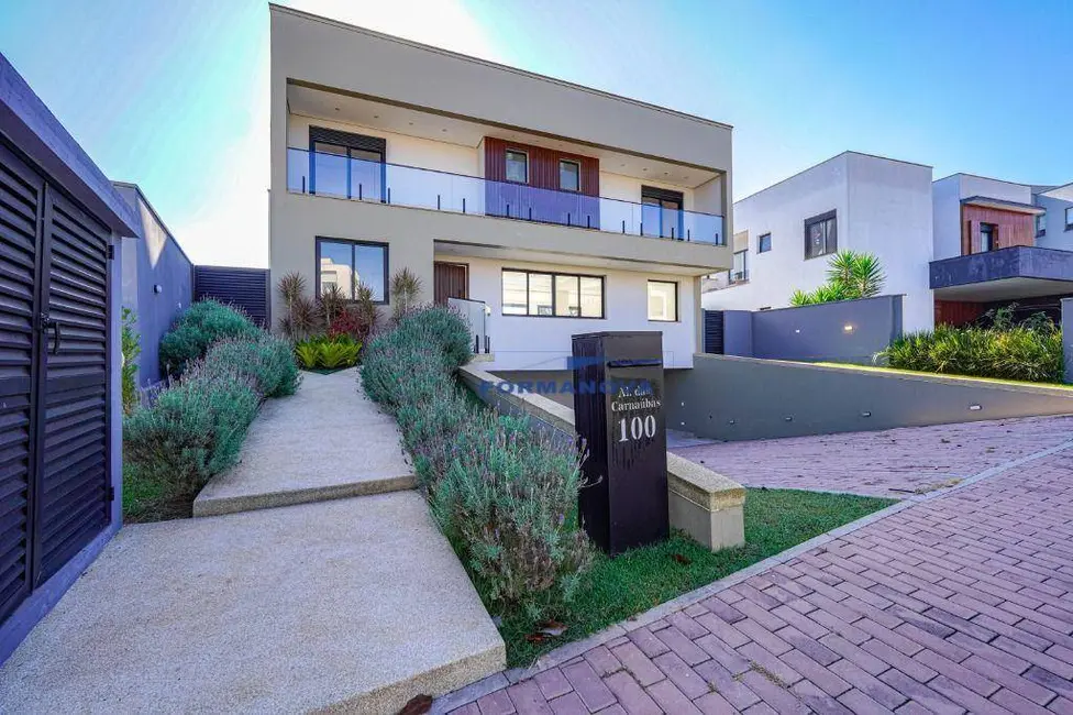 Casa de Condomínio com 4 quartos à venda, 526m2 em Chácara dos Lagos, Carapicuiba - SP - imagem 3 Foto 3 de Casa de Condomínio com 4 quartos à venda, 526m2 em Chácara dos Lagos, Carapicuiba - SP