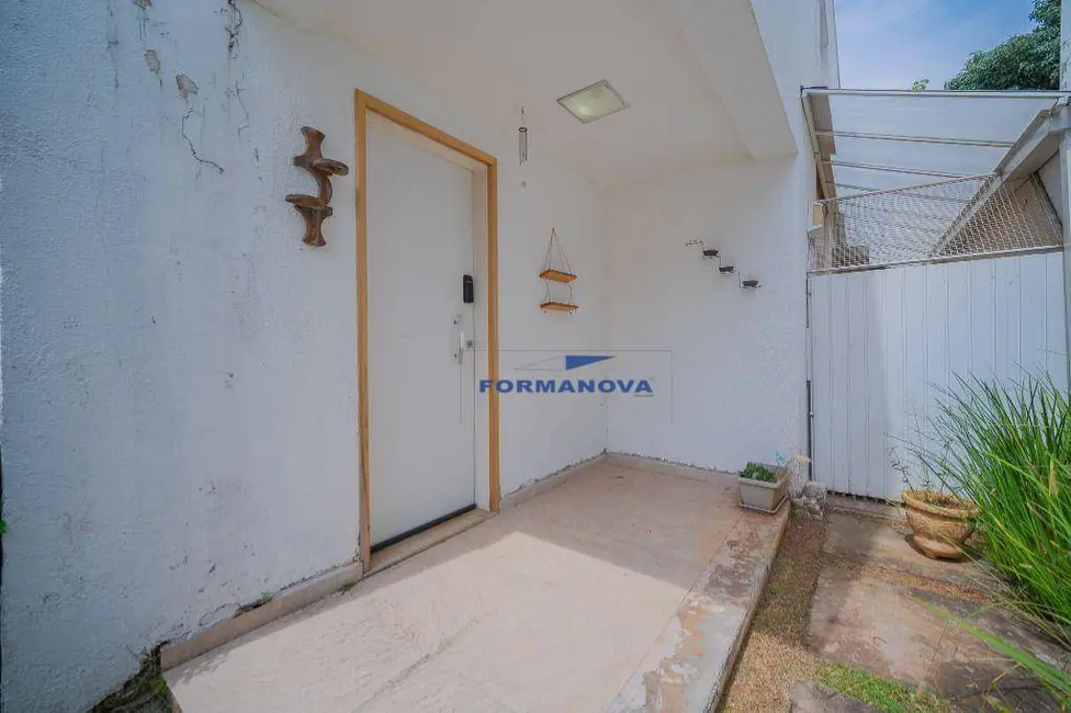 Foto 3 de Casa de Condomínio com 3 quartos à venda, 120m2 em Chácara Pavoeiro, Cotia - SP