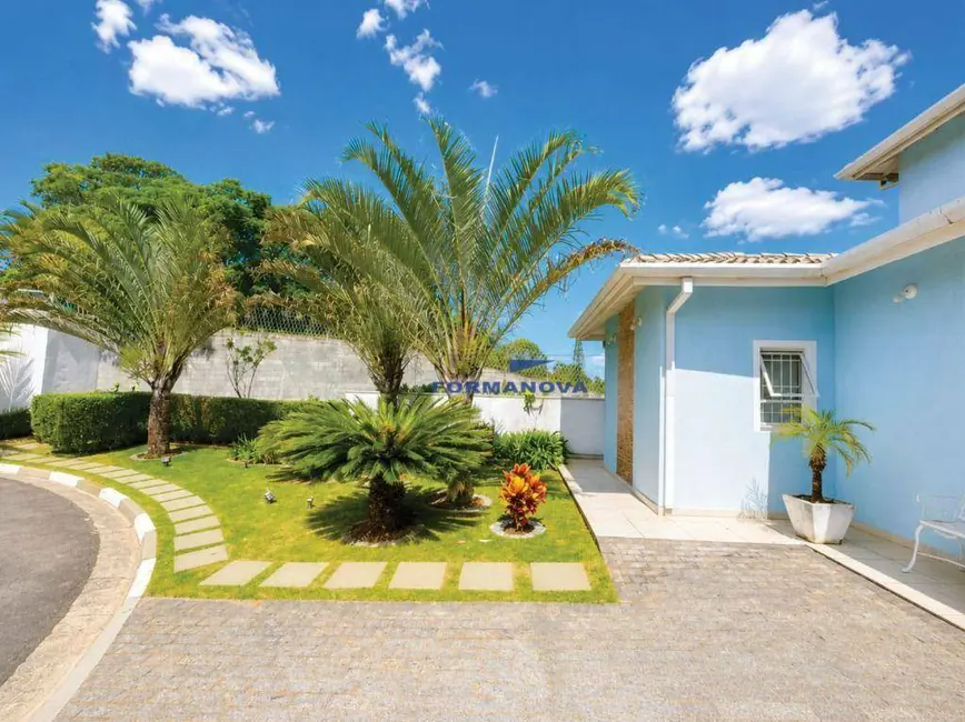 Foto 6 de Casa de Condomínio com 3 quartos à venda, 369m2 em Jardim Caiapiá, Cotia - SP
