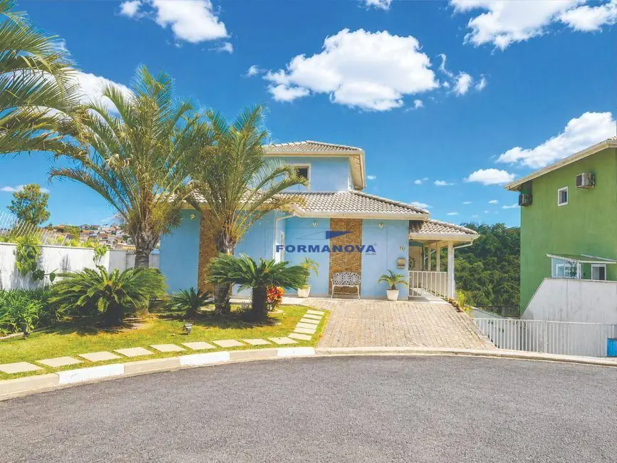 Foto 3 de Casa de Condomínio com 3 quartos à venda, 369m2 em Jardim Caiapiá, Cotia - SP
