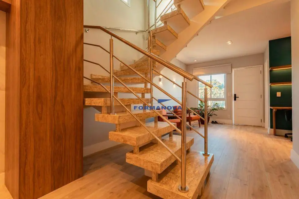 Foto 3 de Casa de Condomínio com 3 quartos à venda, 422m2 em Jardim da Glória, Cotia - SP