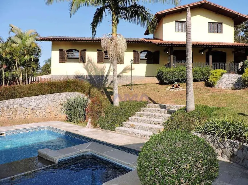Casa de Condomínio com 3 quartos à venda, 958m2 em Terras do Madeira, Carapicuiba - SP - imagem 1 Foto 1 de Casa de Condomínio com 3 quartos à venda, 958m2 em Terras do Madeira, Carapicuiba - SP
